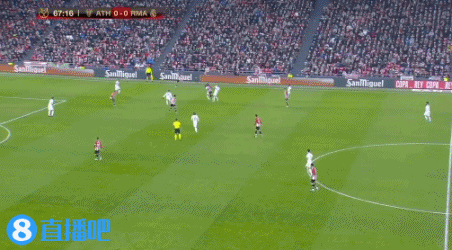 记者：阿连德本赛季美职联19球，迈阿密国际希望将其买断