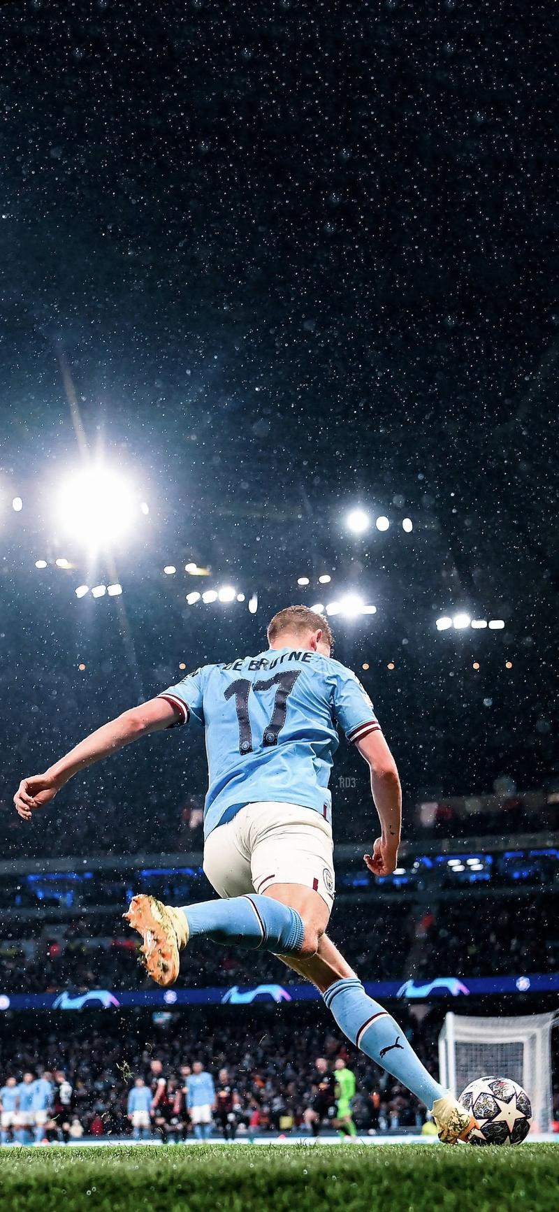 媒体人：23岁华裔中场瑞安-蒂格即将加盟上海海港